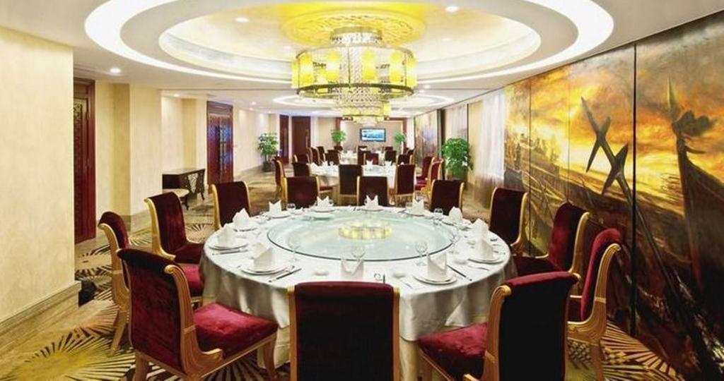 Chengdu Taicheng Hotel Bagian luar foto